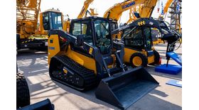 Мини-погрузчик XCMG TV770RU